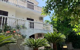 House Irena